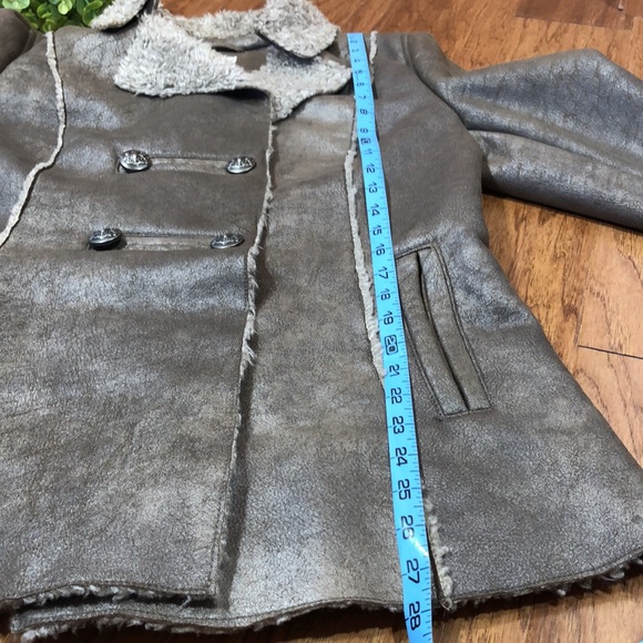 Ranchers Coat in Faux Suede & Sherpa Fleece - Picture 10 of 13